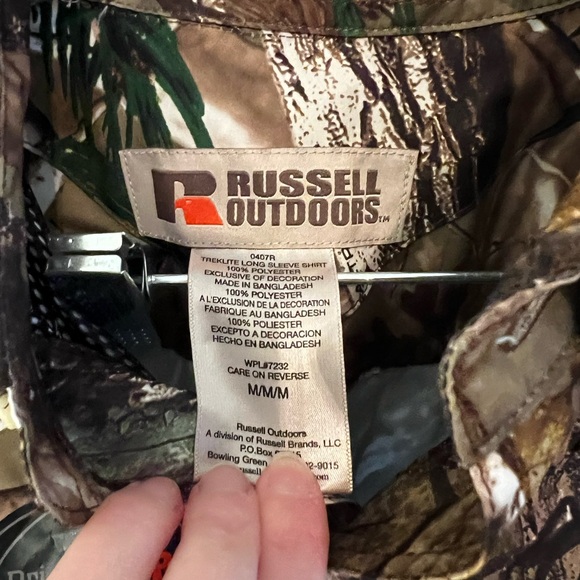 CLEARANCE NWT Men’s M Russell Outdoors Dri-Power Lightweight Button Down Shirt - Picture 11 of 13